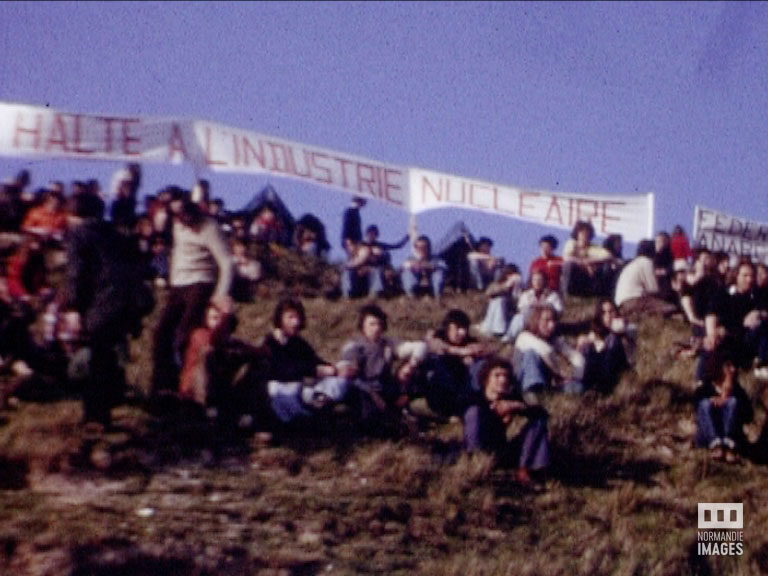 Photogramme extrait du film amateur Paluel de André Grandserre, 1977, 8mm  © NORMANDIE IMAGES