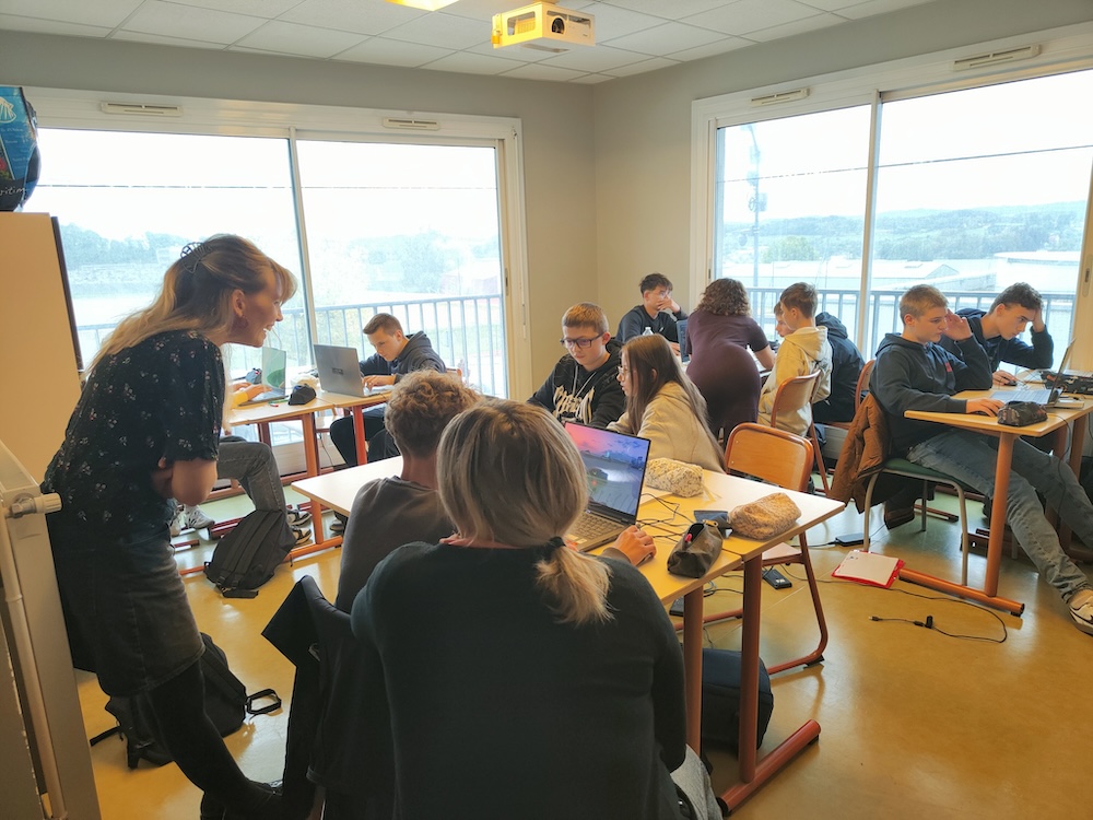 On N Est Pas Des PNJcollegiens7