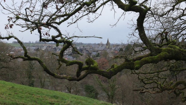 Adieu monde cruel © Iliade & Films et Remembers